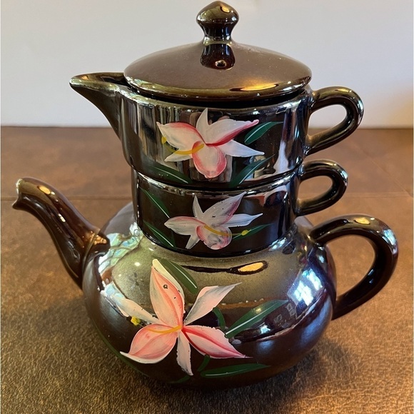 Other - Vintage Stackable Brown Betty Teapot for one with Creamer and Sugar Bowl